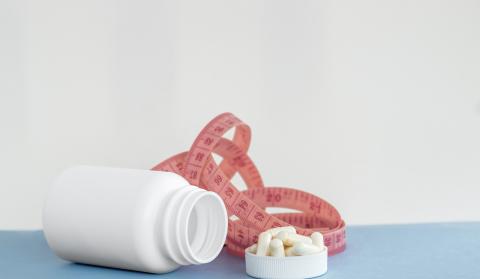 découvrez les risques potentiels des nouveaux médicaments pour la perte de poids. informez-vous sur leur efficacité, leurs effets secondaires et les précautions à prendre avant de les utiliser.
